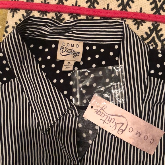 Como Vintage Blouse - Picture 2 of 2